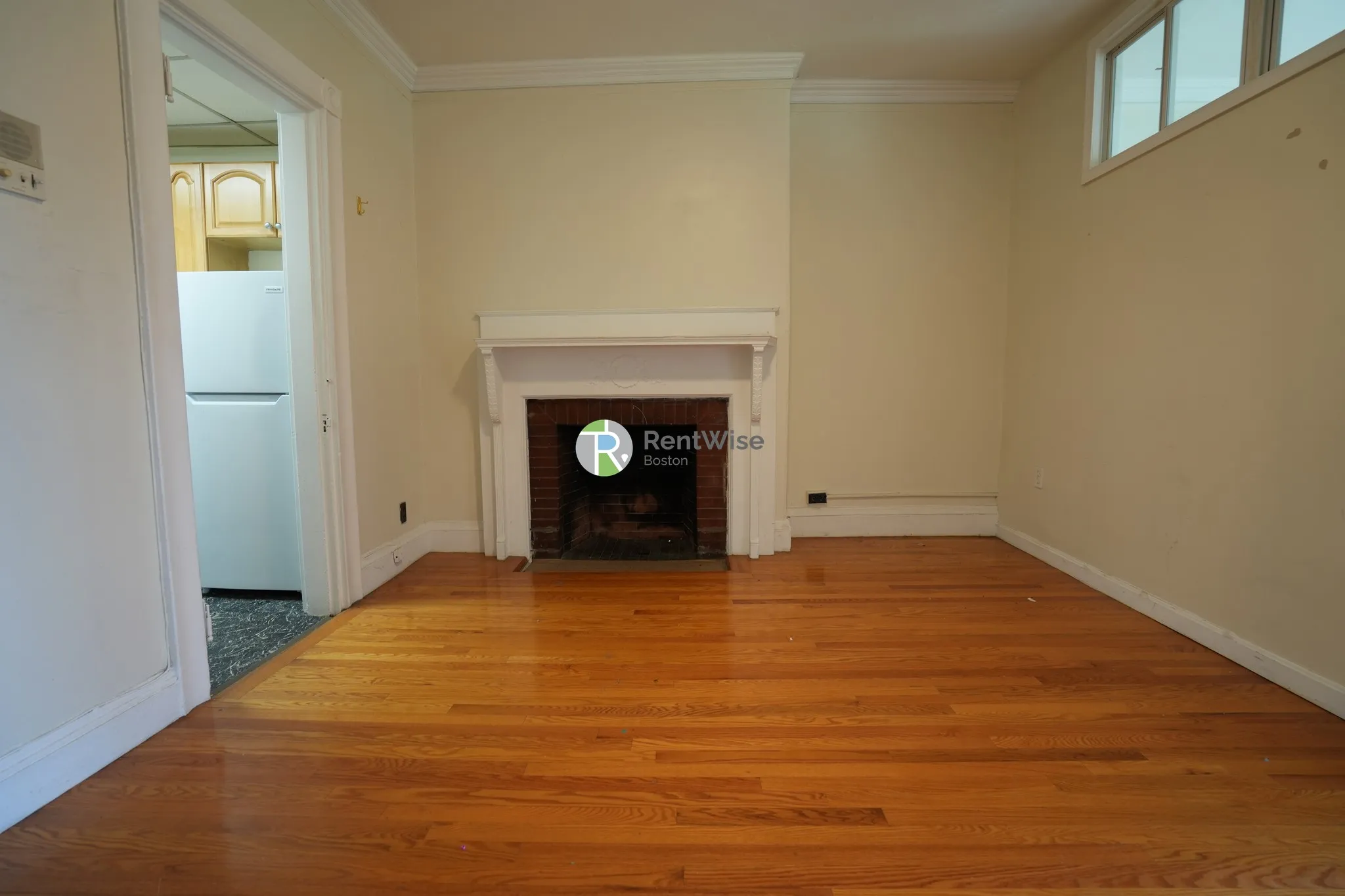 2 bed, 1 bath apartment for rent at 43 Bay State Rd Unit 3R, Fenway — photo 2 of 19