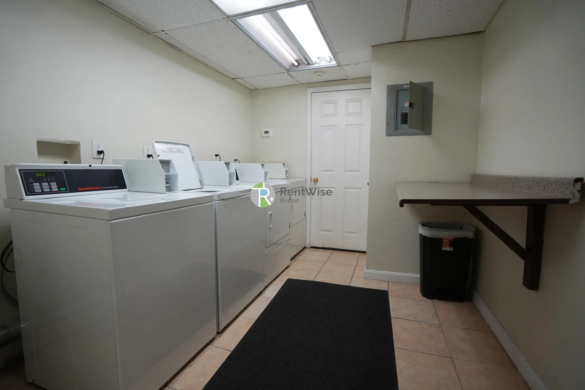 2 bed, 1 bath apartment for rent at 43 Bay State Rd Unit 3R, Fenway — photo 16 of 19