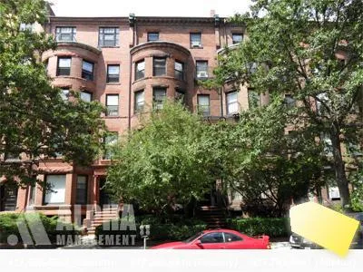 2 bed, 1 bath apartment for rent at 43 Bay State Rd Unit 3R, Fenway — photo 18 of 19