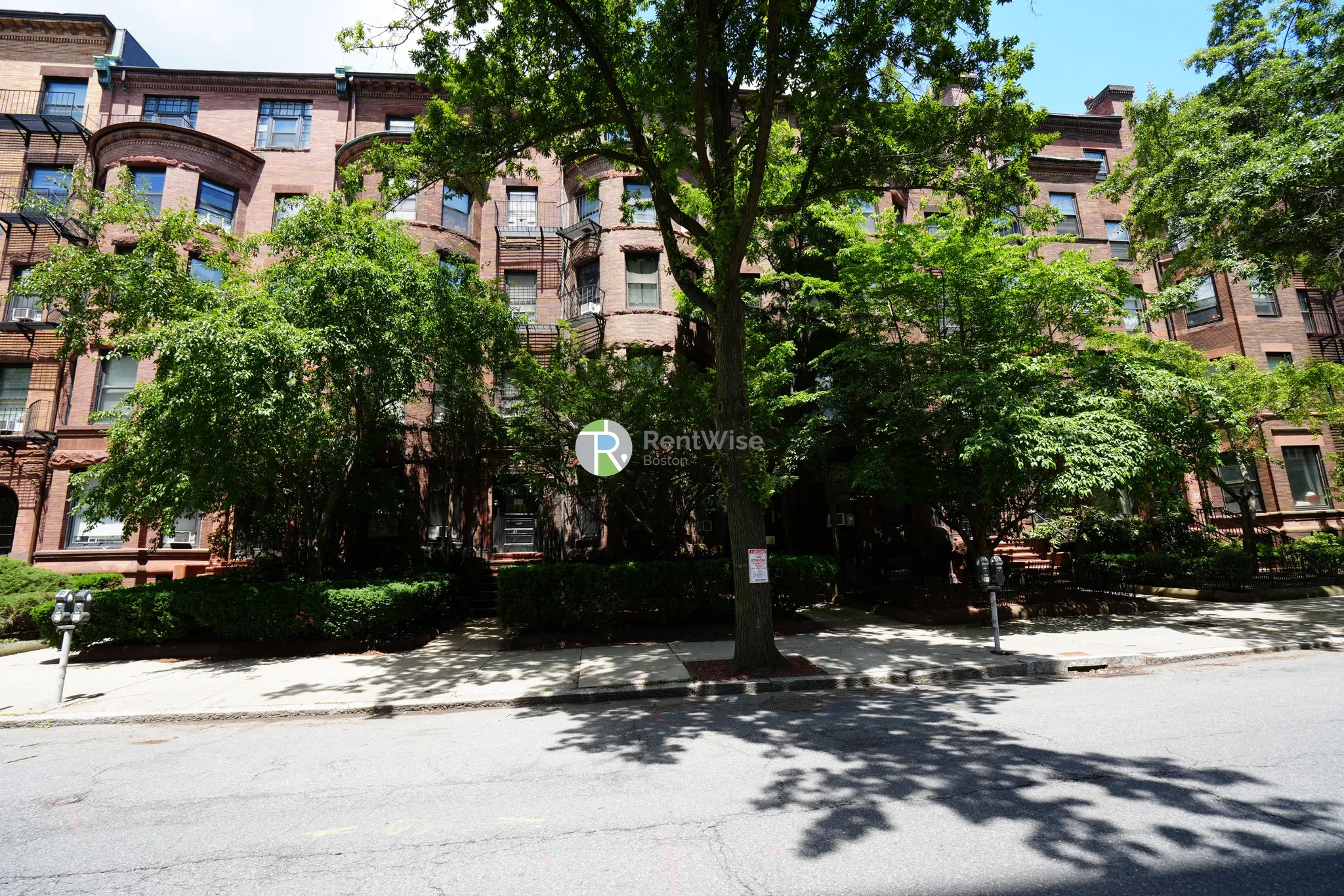 2 bed, 1 bath apartment for rent at 43 Bay State Rd Unit 3R, Fenway — photo 14 of 19