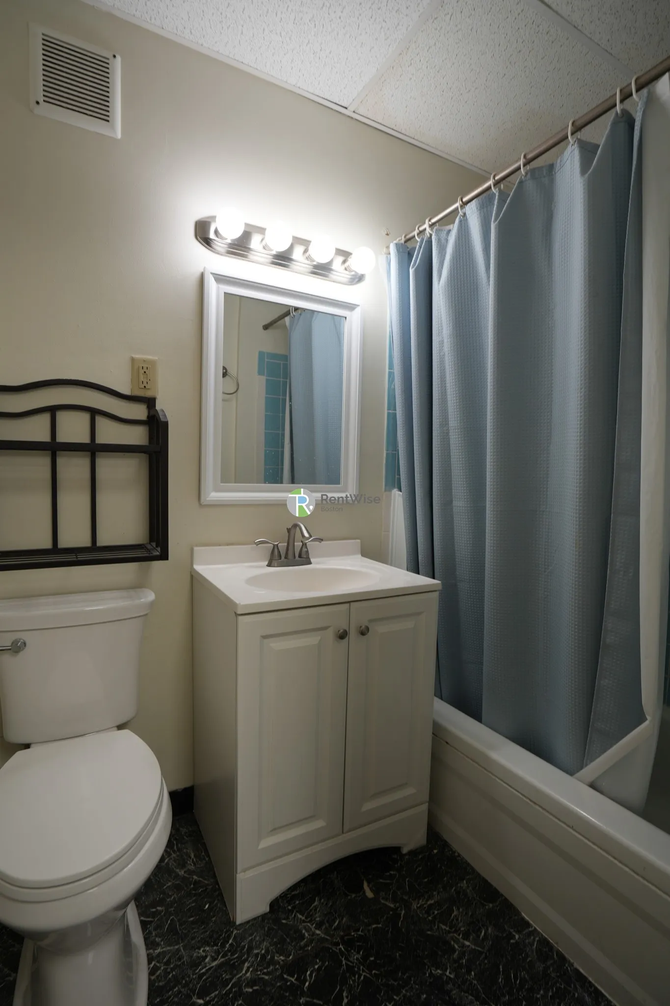 2 bed, 1 bath apartment for rent at 43 Bay State Rd Unit 3R, Fenway — photo 11 of 19