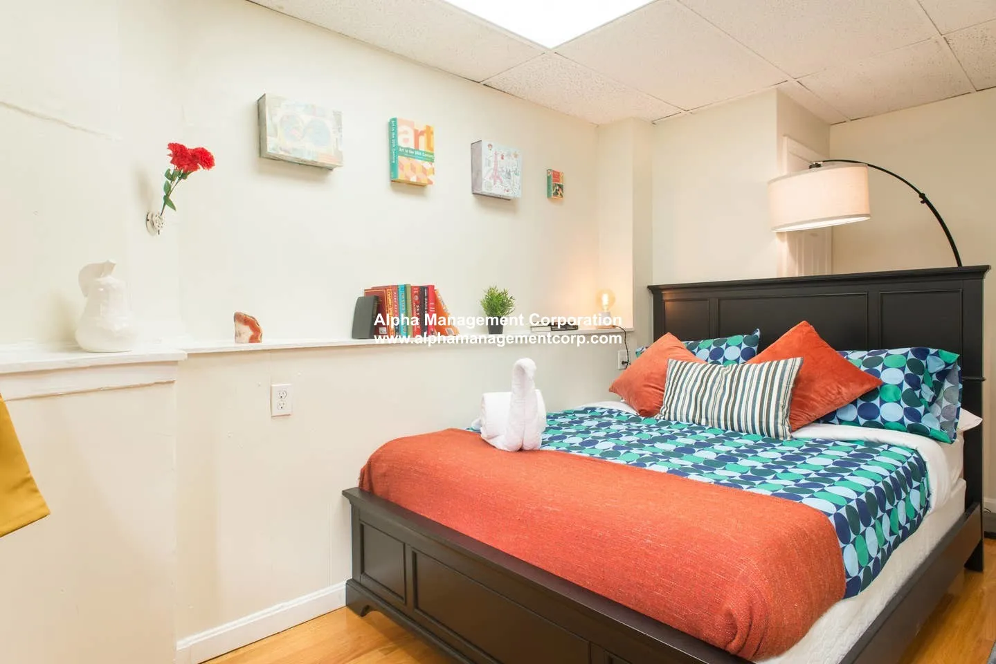 3.5 bed, 2.5 bath apartment for rent at 43 Bay State Rd Unit B, Fenway — photo 3 of 16