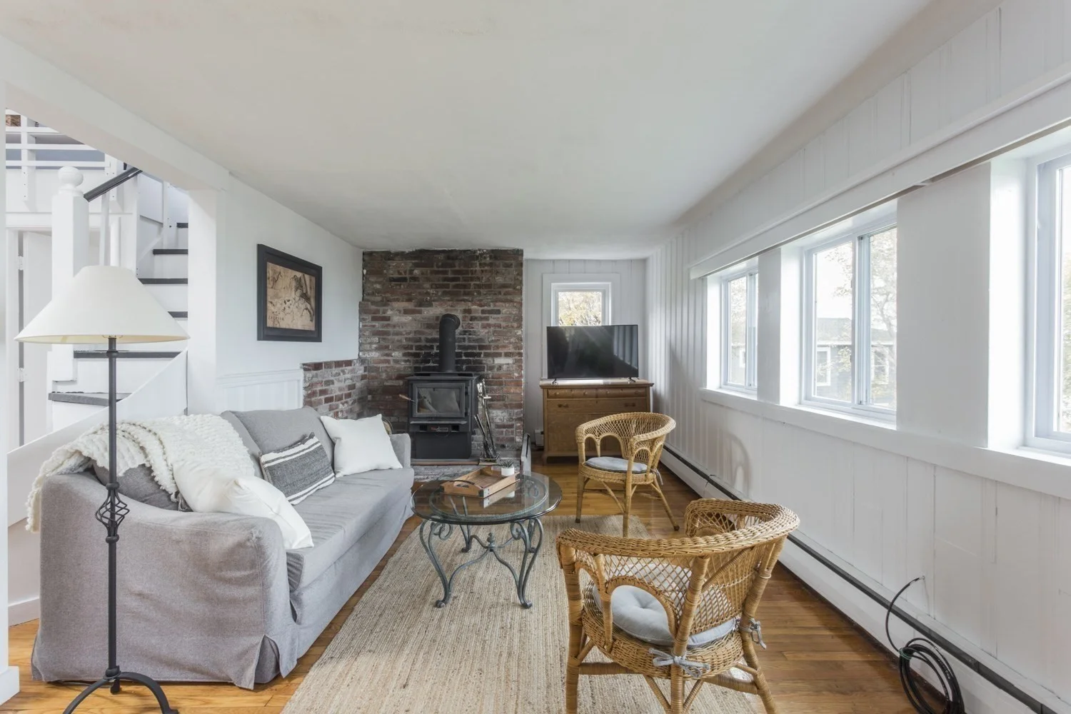 2 bed, 1 bath apartment for rent at 43 Bayview Rd, Great Neck — photo 12 of 26