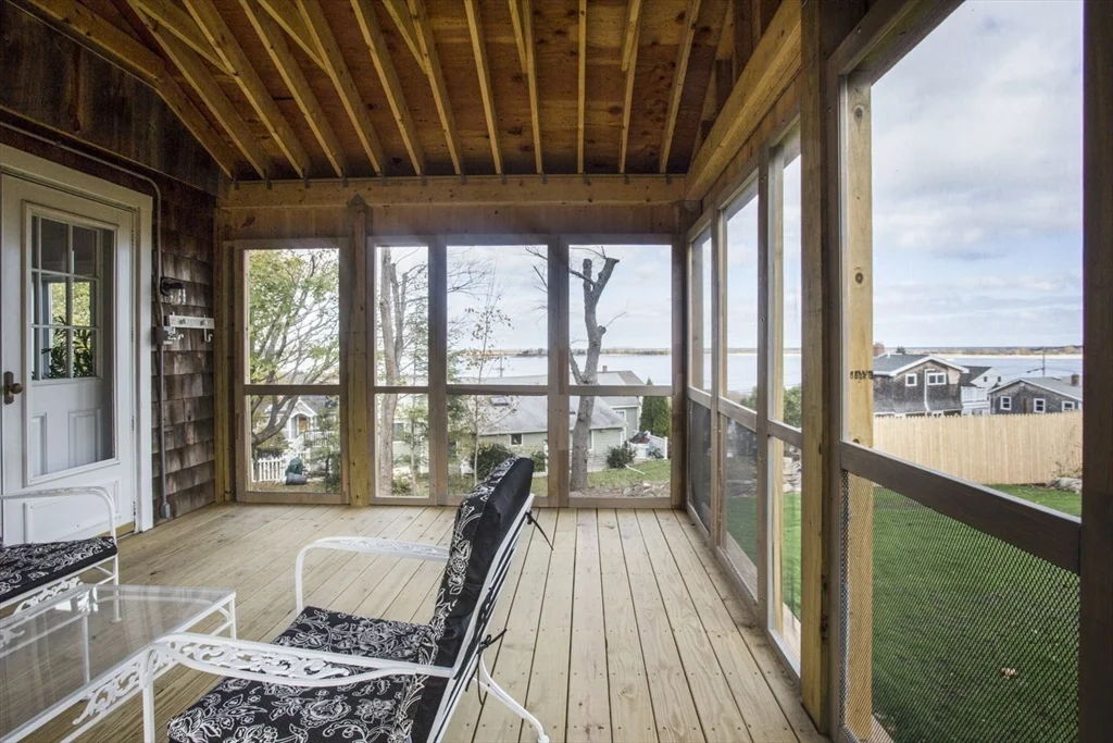 2 bed, 1 bath apartment for rent at 43 Bayview Rd Unit -, Great Neck — photo 25 of 26