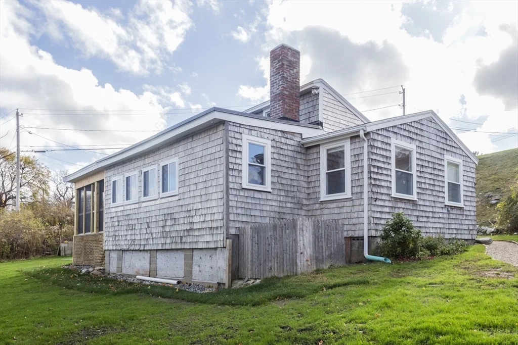 2 bed, 1 bath apartment for rent at 43 Bayview Rd Unit -, Great Neck — photo 26 of 26