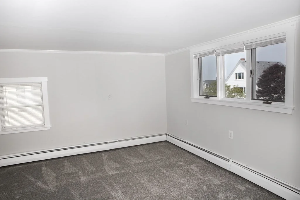 3 bed, 2 bath apartment for rent at 43 Beacon St Unit 2, Gloucester — photo 11 of 28