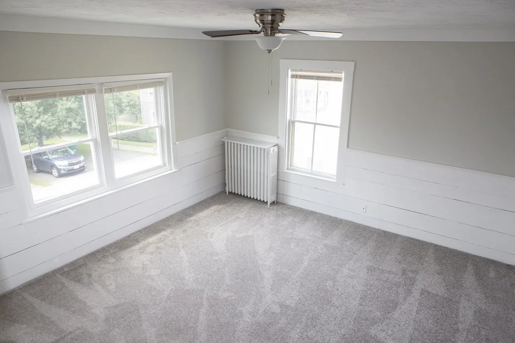 3 bed, 2 bath apartment for rent at 43 Beacon St Unit 2, Gloucester — photo 15 of 28