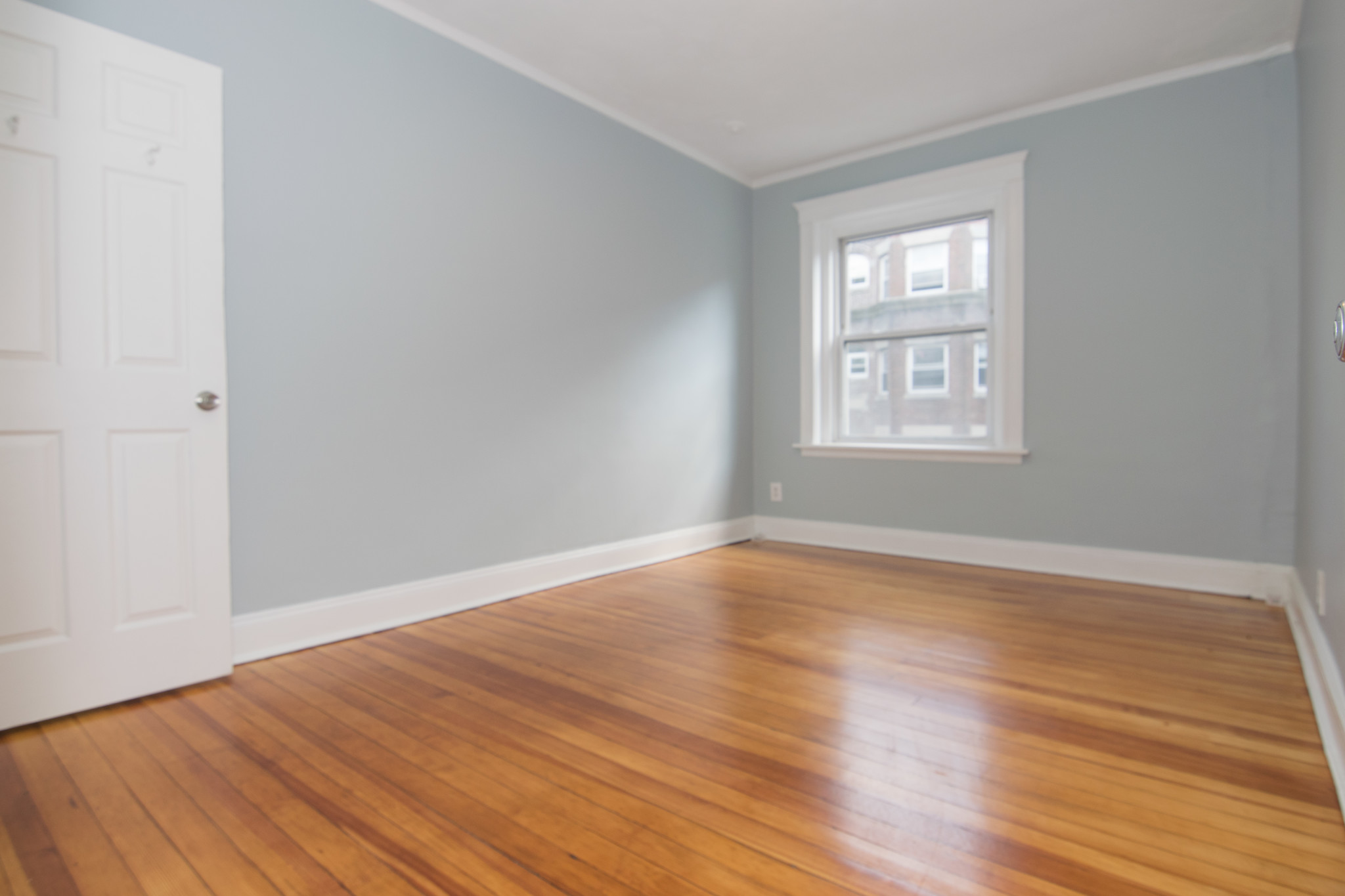4 bed, 1.5 bath apartment for rent at 43 Boulevard Ter Unit 2, Allston — photo 10 of 16