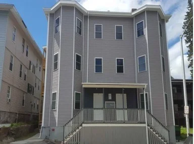 2 bed, 1 bath apartment for rent at 43 Bowdoin St Unit 1, Worcester