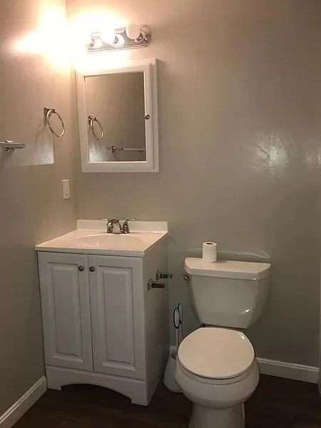 2 bed, 1 bath apartment for rent at 43 Bowdoin St Unit 1, Worcester — photo 4 of 8