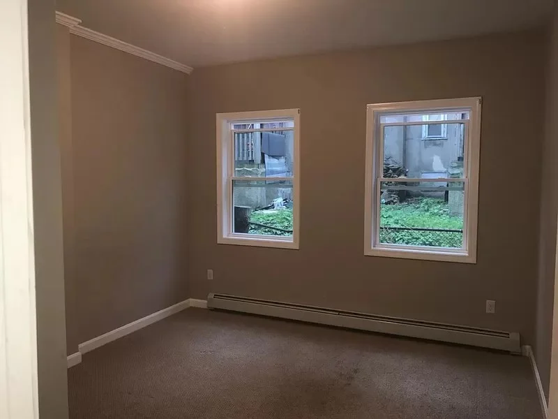 2 bed, 1 bath apartment for rent at 43 Bowdoin St Unit 1, Worcester — photo 6 of 8