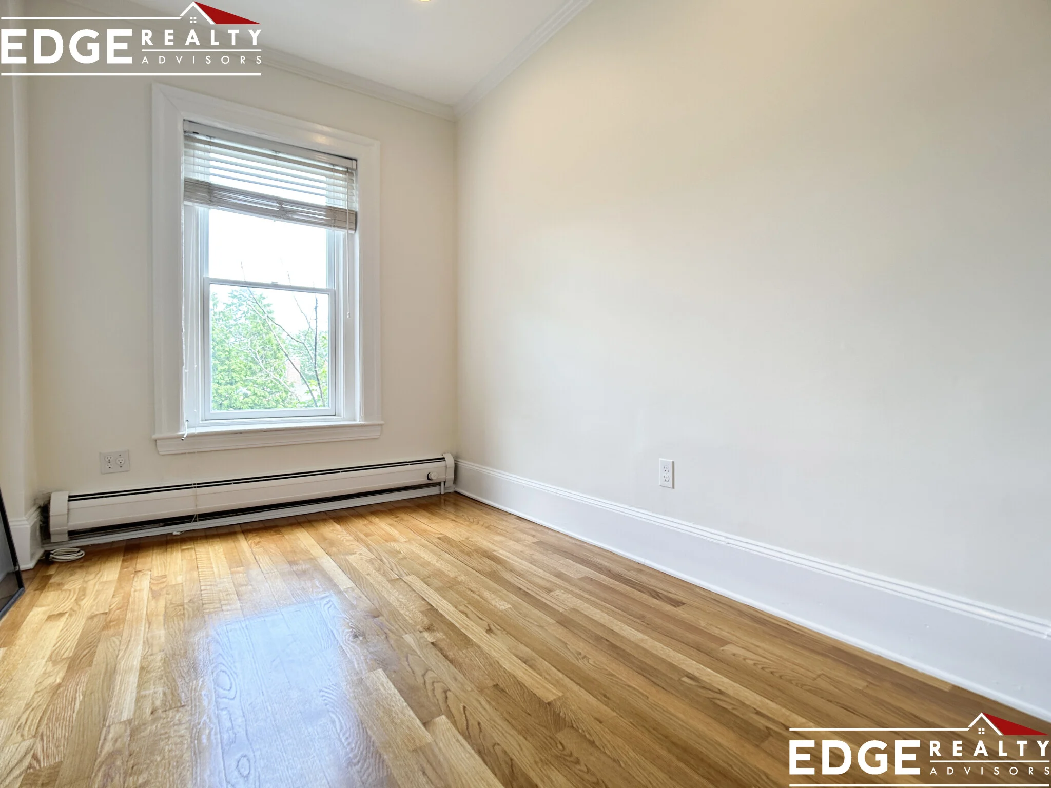 2 bed, 1.5 bath apartment for rent at 43 Carlton St Unit 3, Longwood — photo 7 of 7