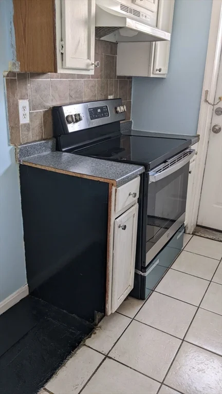 2 bed, 1 bath apartment for rent at 43 Cedar Unit 2, Zip 01830 — photo 17 of 19