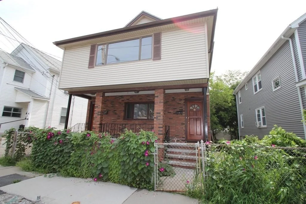 2 bed, 1 bath apartment for rent at 43 Chapman St Unit 2, Watertown — photo 1 of 12