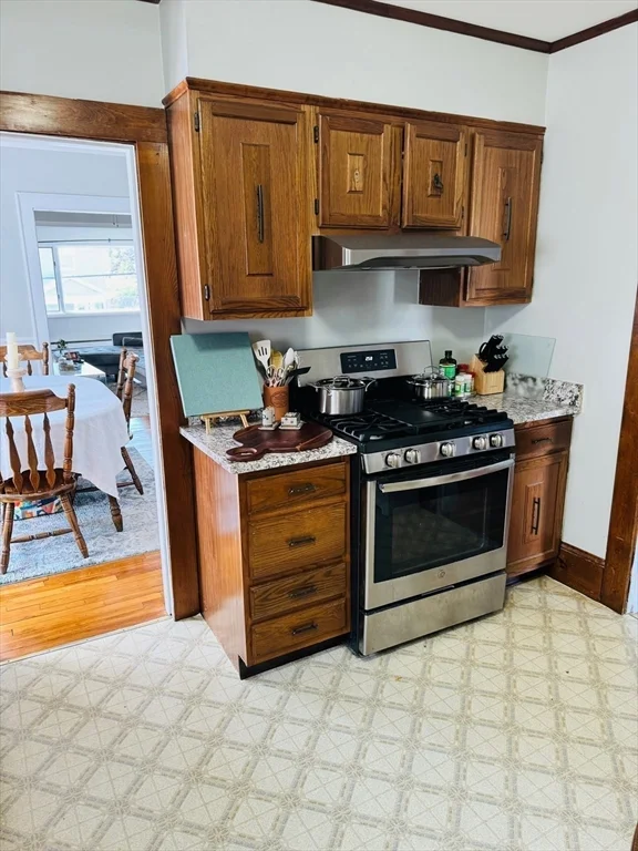 2 bed, 1 bath apartment for rent at 43 Chapman St Unit 2, Watertown — photo 5 of 12