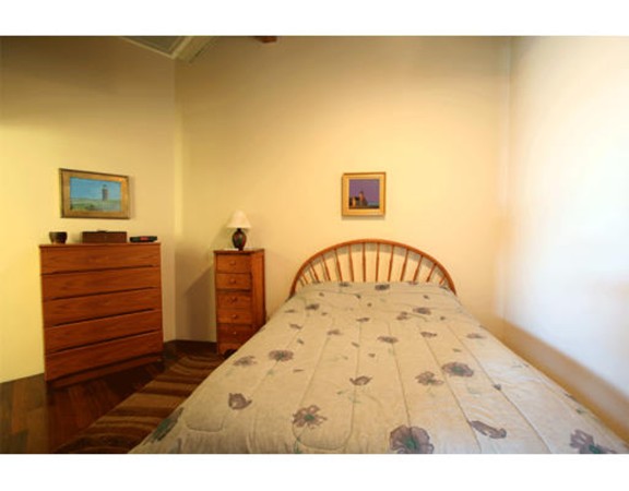 1 bed, 1 bath apartment for rent at 43 Charlton Unit 404, Everett — photo 5 of 7