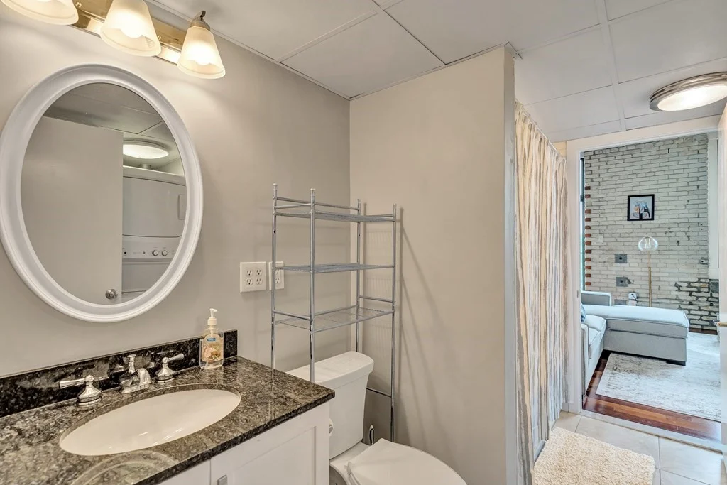 1 bed, 1 bath apartment for rent at 43 Charlton Unit 405, Everett — photo 14 of 17