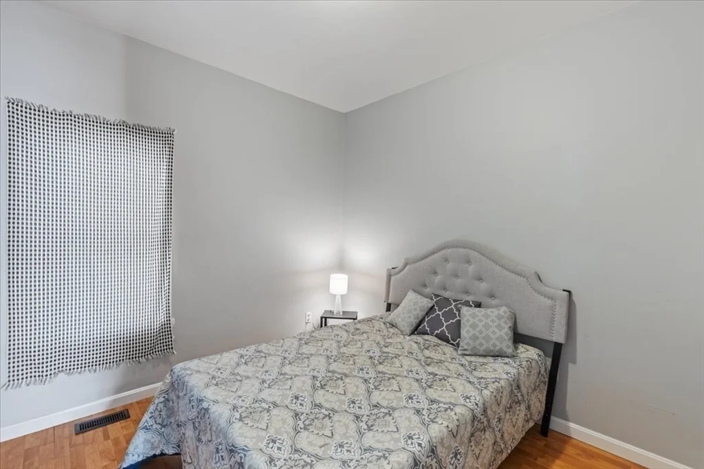 2 bed, 1 bath apartment for rent at 43 Clinton St Unit 1, Brockton — photo 8 of 18