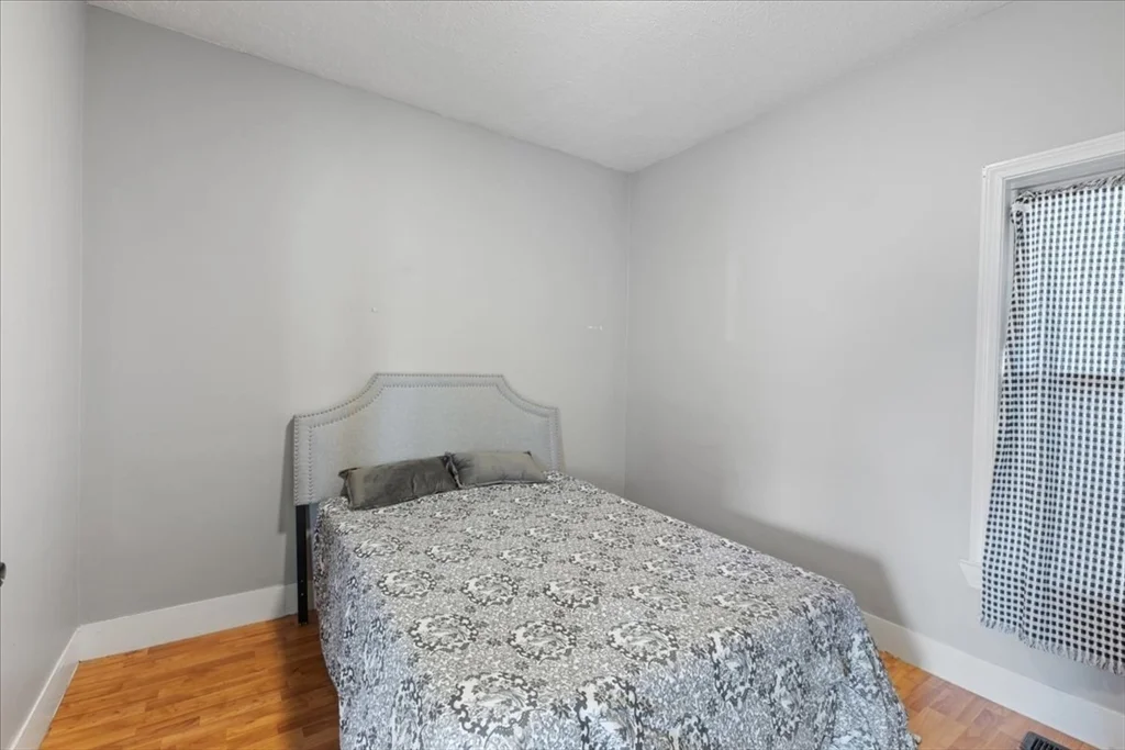 2 bed, 1 bath apartment for rent at 43 Clinton St Unit 1, Brockton — photo 12 of 18