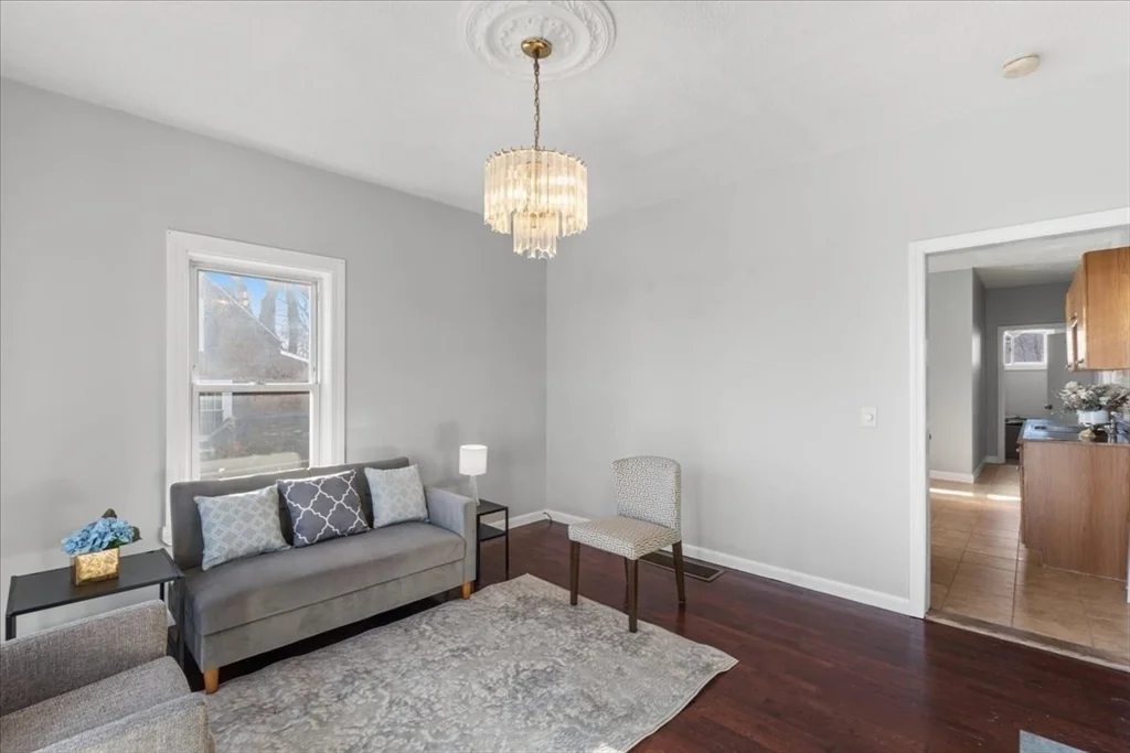 2 bed, 1 bath apartment for rent at 43 Clinton St Unit 1, Brockton — photo 3 of 18