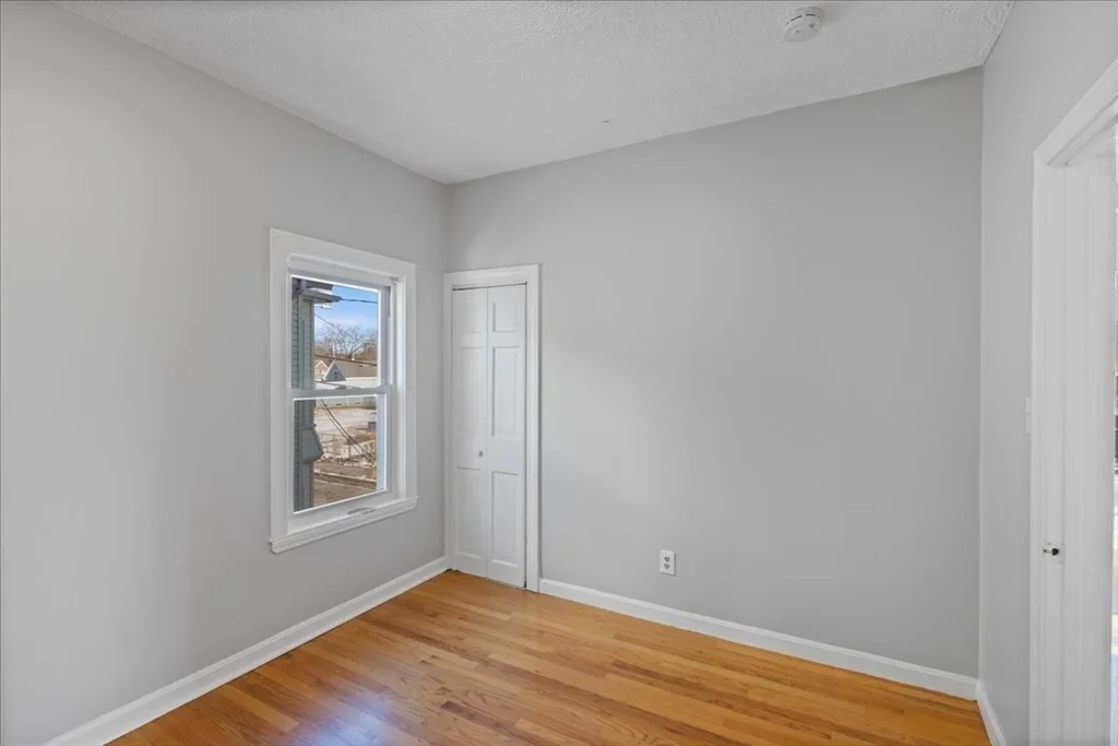 4 bed, 2 bath apartment for rent at 43 Clinton St Unit 2, Brockton — photo 8 of 23