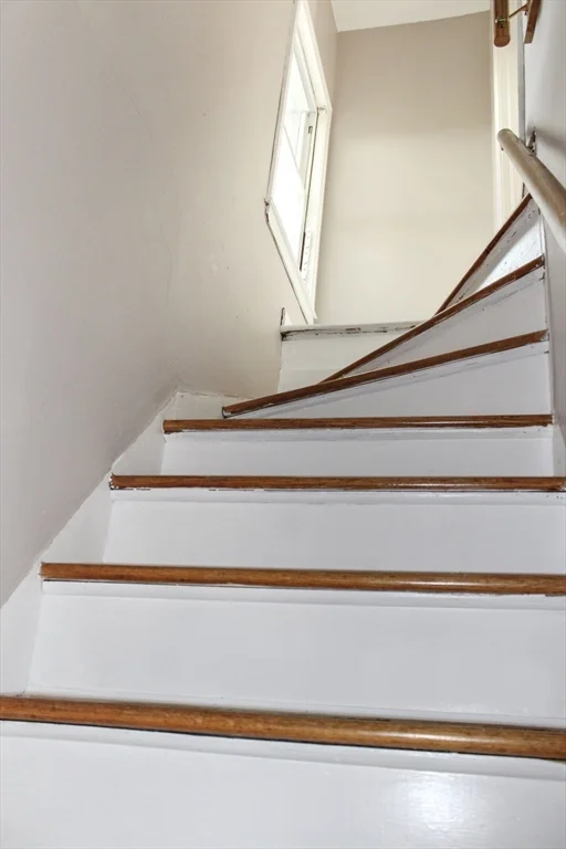 4 bed, 2 bath apartment for rent at 43 Clinton St Unit 2, Brockton — photo 11 of 23