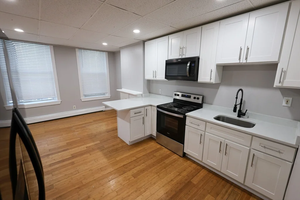 1 bed, 1 bath apartment for rent at 43 Coleman St Unit 1, Dorchester