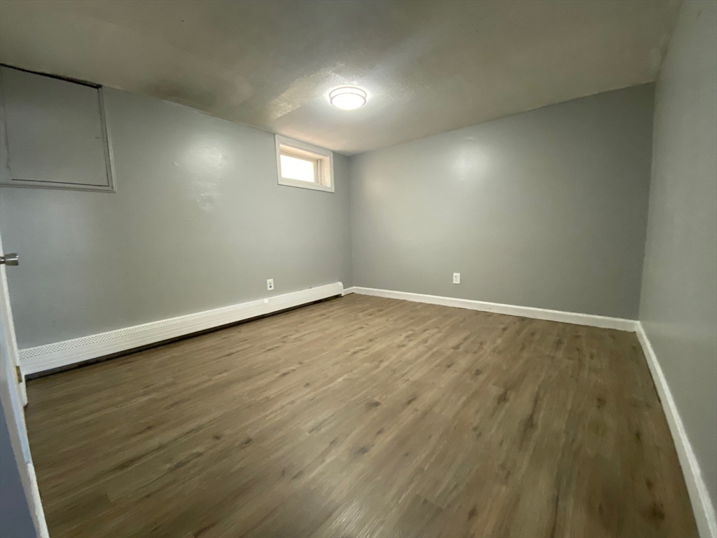 3 bed, 1 bath apartment for rent at 43 Cork St Unit 43, Lowell — photo 18 of 22