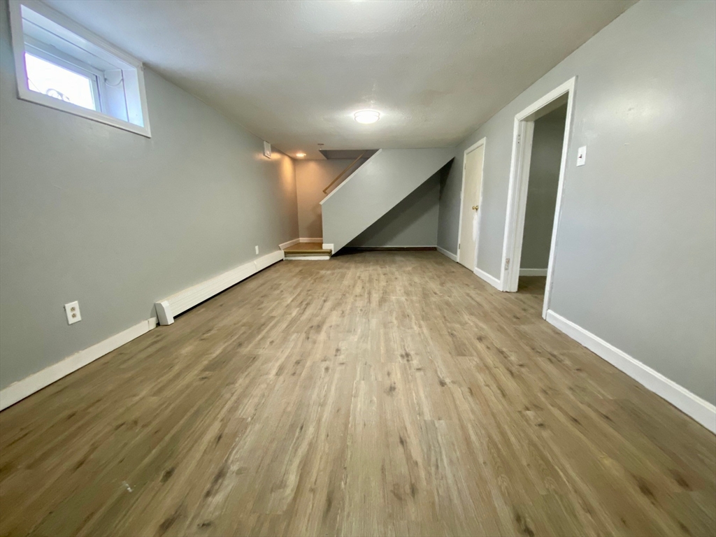 3 bed, 1 bath apartment for rent at 43 Cork St Unit 43, Lowell — photo 13 of 22