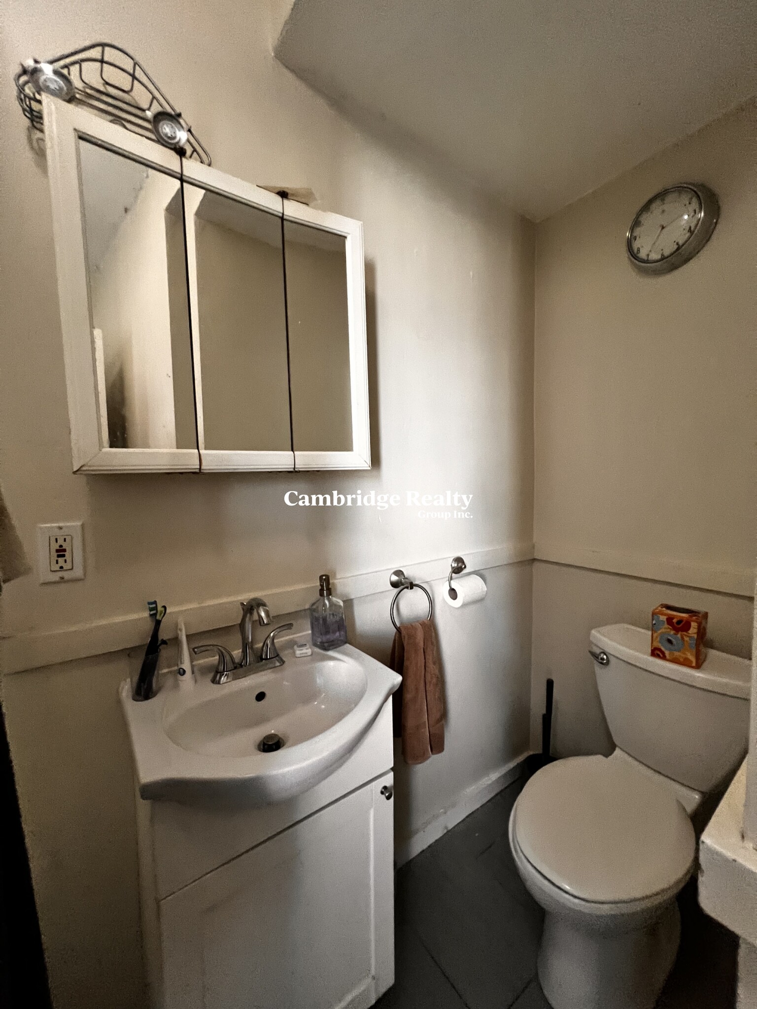 1 bed, 1 bath apartment for rent at 43 Crescent St Unit 1, Charlestown — photo 10 of 14