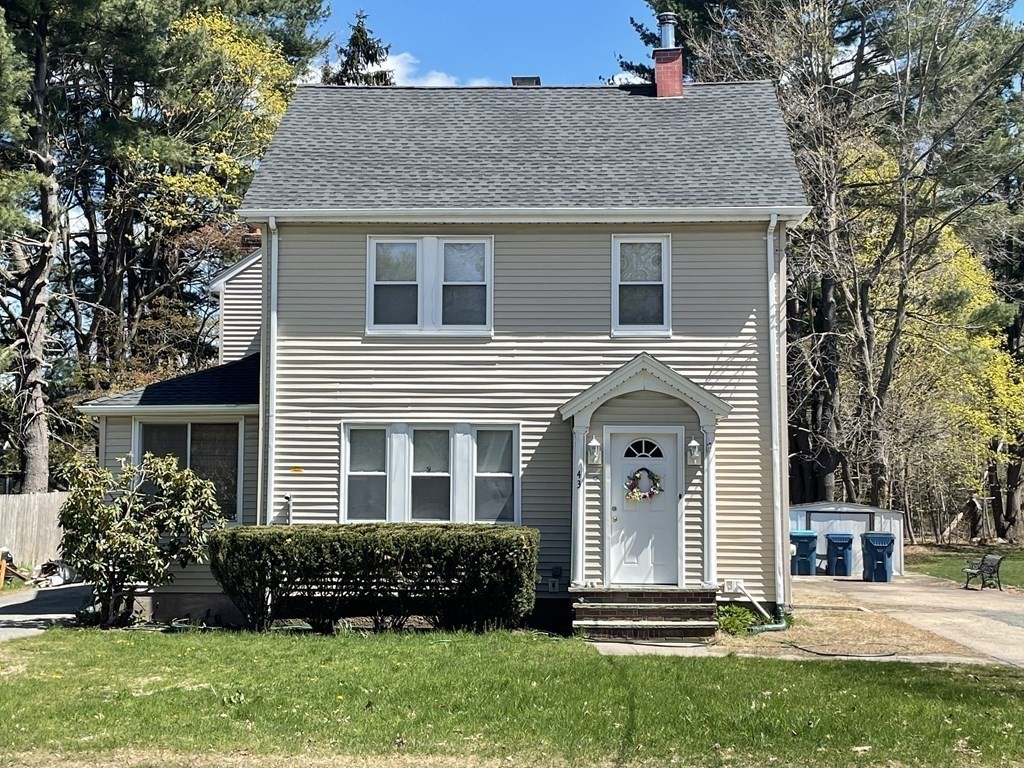 1 bed, 1 bath apartment for rent at 43 Dedham Unit B, Canton — photo 1 of 14