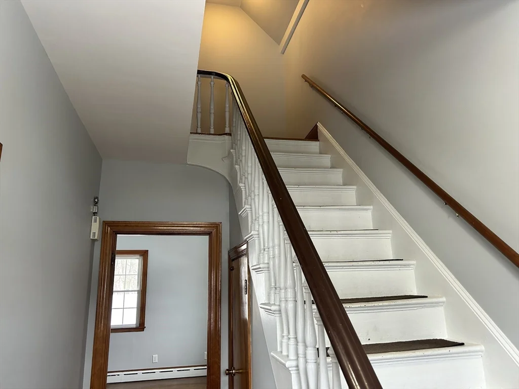 3 bed, 1 bath apartment for rent at 43 Depot St, Milford — photo 8 of 17