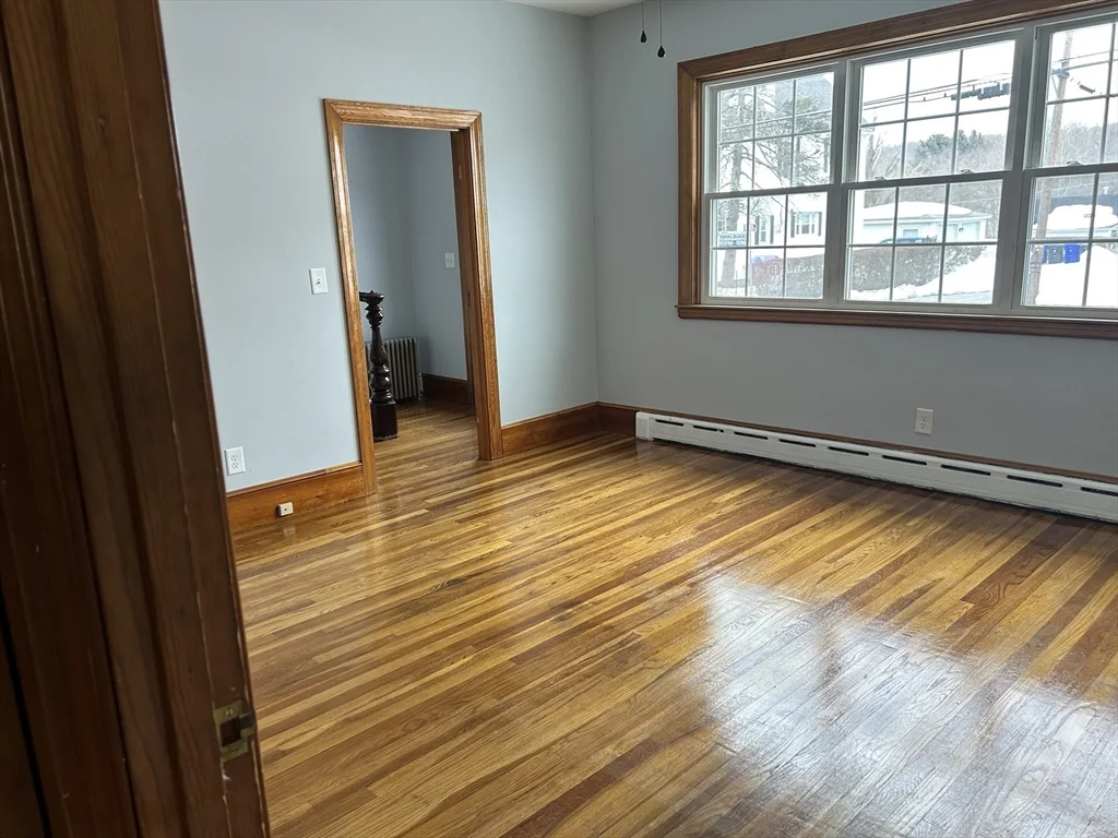 3 bed, 1 bath apartment for rent at 43 Depot St, Milford — photo 6 of 17