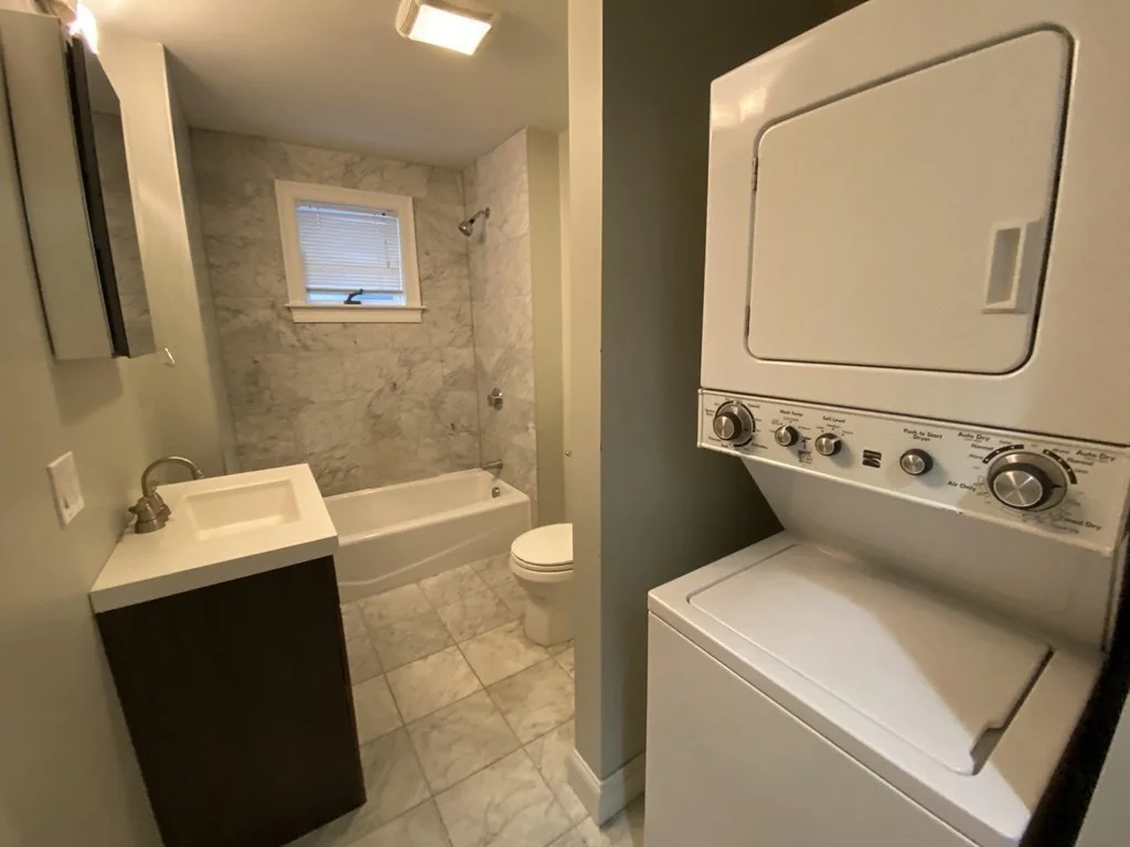 4 bed, 1 bath apartment for rent at 43 Derby St Unit 1, Winter Hill — photo 11 of 16