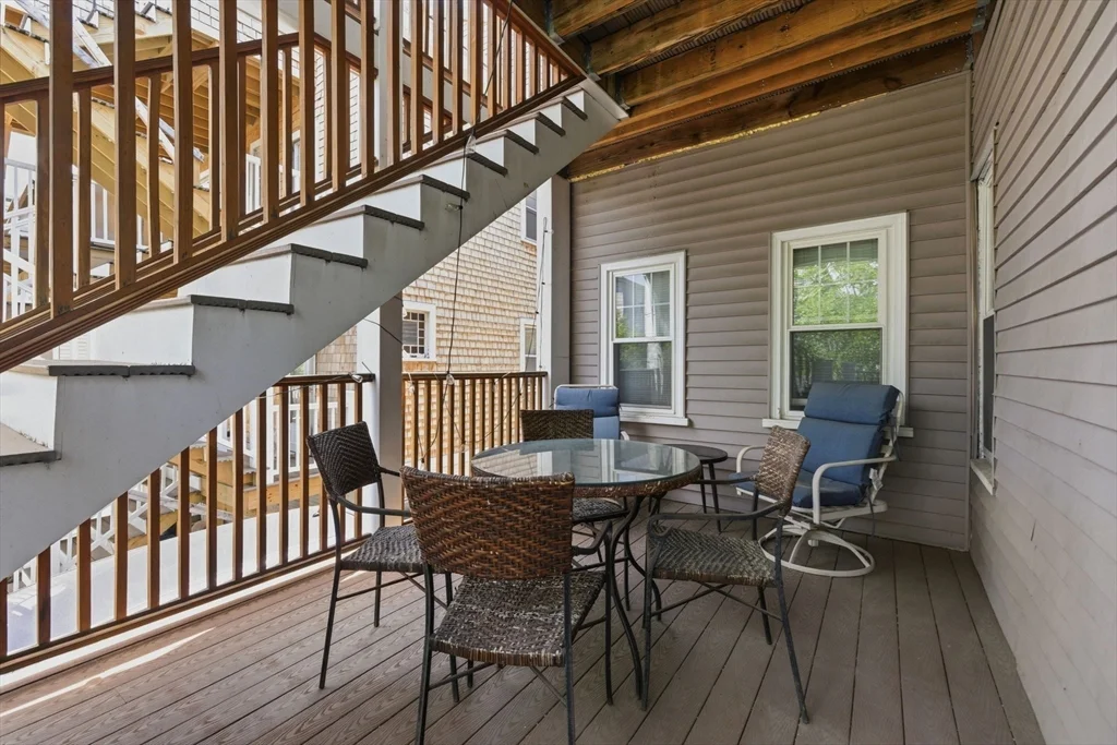 4 bed, 1 bath apartment for rent at 43 Derby St Unit A, Winter Hill — photo 12 of 16