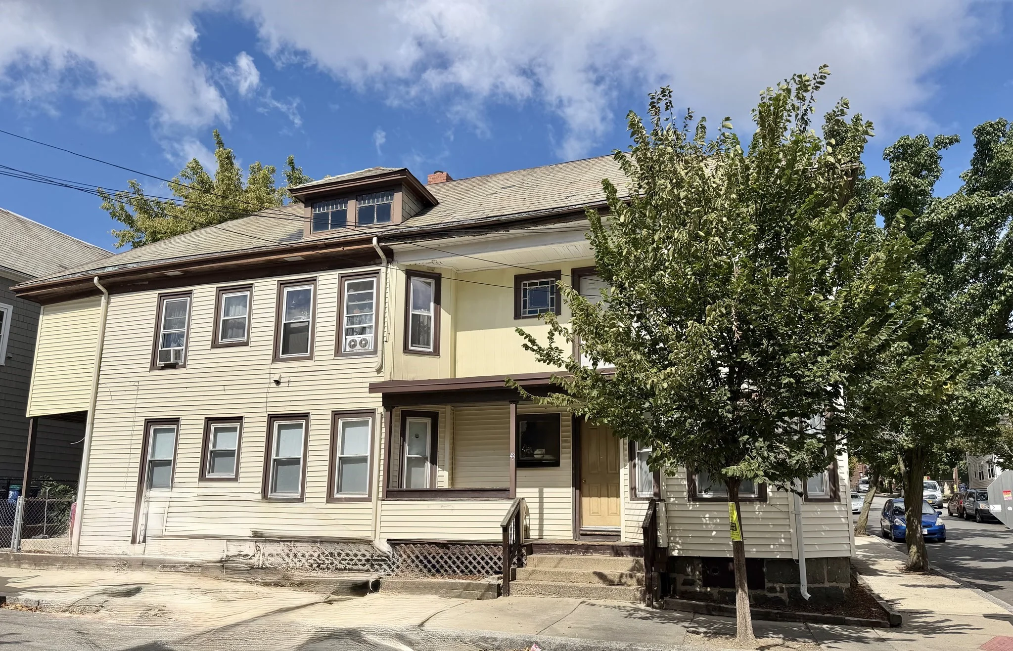 4 bed, 1 bath apartment for rent at 43 Dow St Unit 1, East Boston