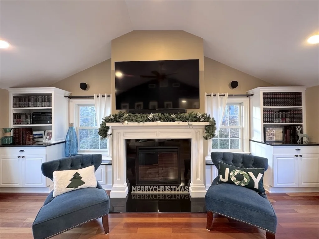 3 bed, 2 bath apartment for rent at 43 E Border Rd Unit SF, Malden — photo 23 of 42
