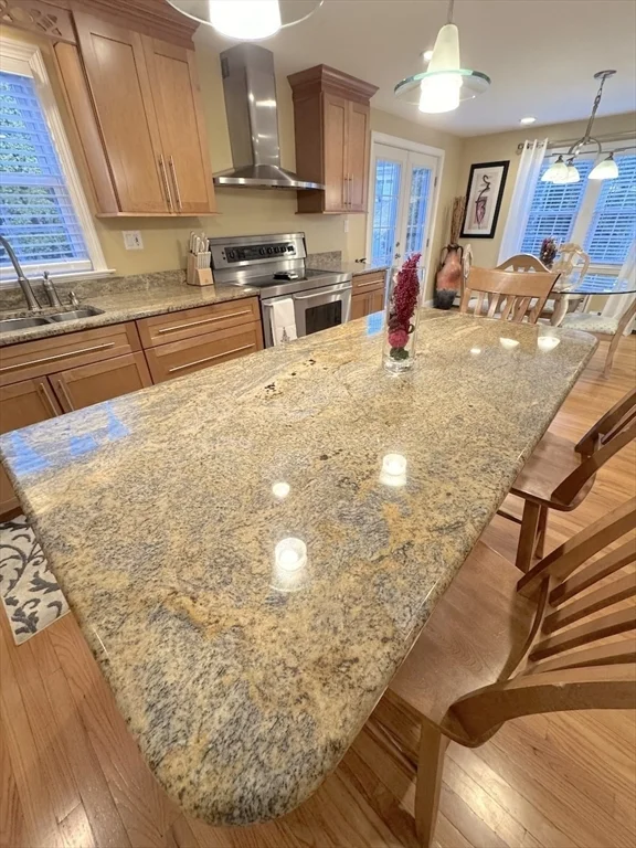 3 bed, 2 bath apartment for rent at 43 E Border Rd Unit SF, Malden — photo 13 of 42
