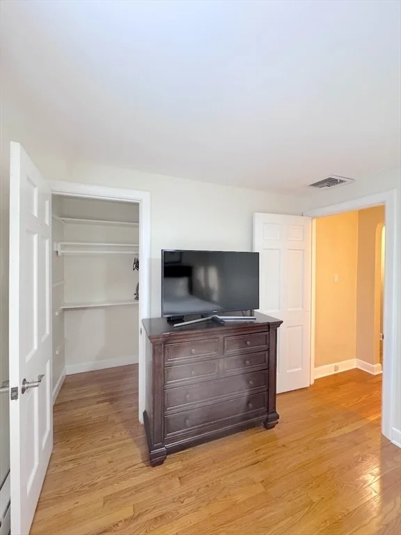 3 bed, 2 bath apartment for rent at 43 E Border Rd Unit SF, Malden — photo 34 of 42