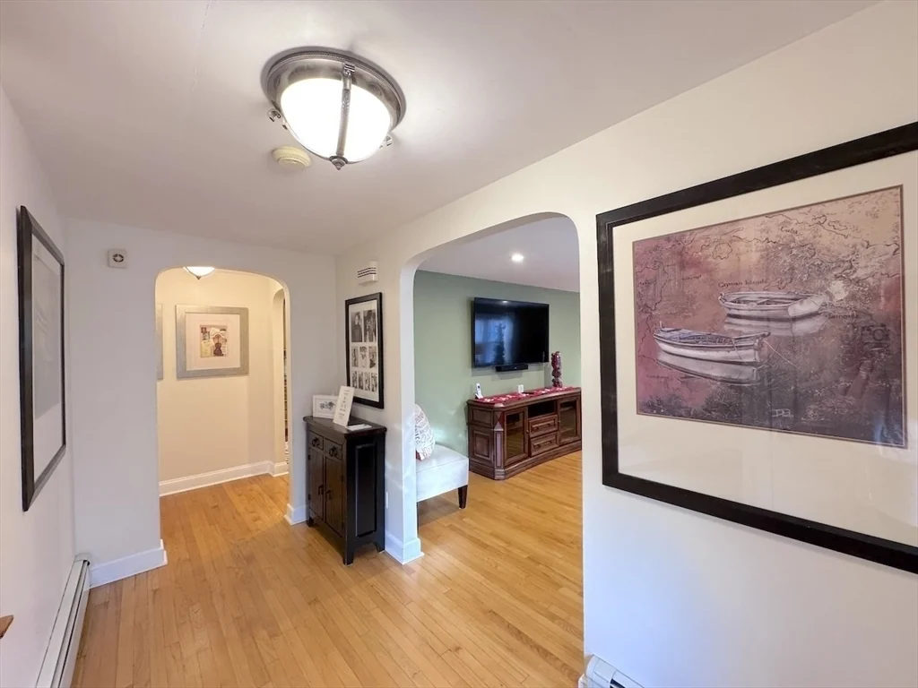 3 bed, 2 bath apartment for rent at 43 E Border Rd Unit SF, Malden — photo 2 of 42