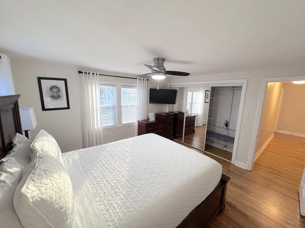 3 bed, 2 bath apartment for rent at 43 E Border Rd Unit SF, Malden — photo 35 of 42