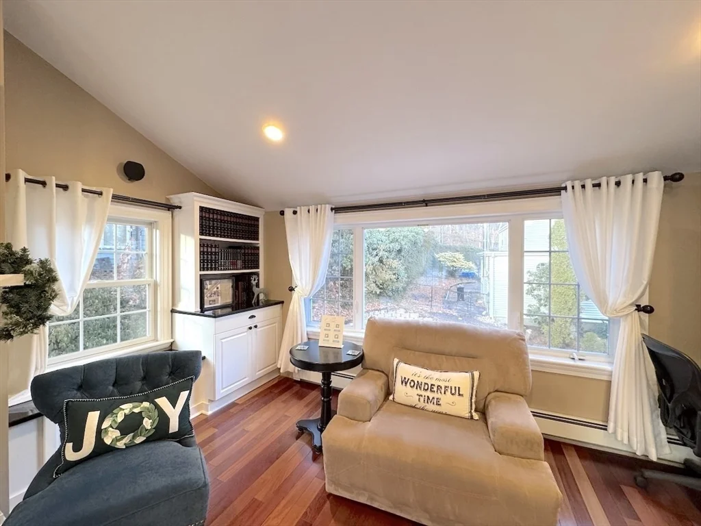 3 bed, 2 bath apartment for rent at 43 E Border Rd Unit SF, Malden — photo 24 of 42