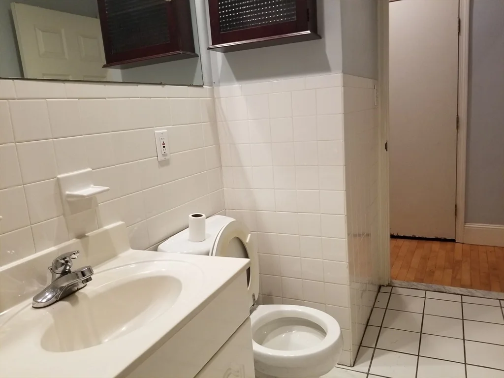 1 bed, 1 bath apartment for rent at 43 E Springfield Unit 03, South End — photo 6 of 11