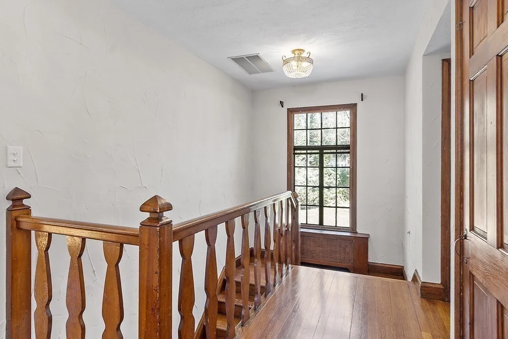 3 bed, 2.5 bath apartment for rent at 43 Fletcher Rd, Belmont Hill — photo 10 of 25