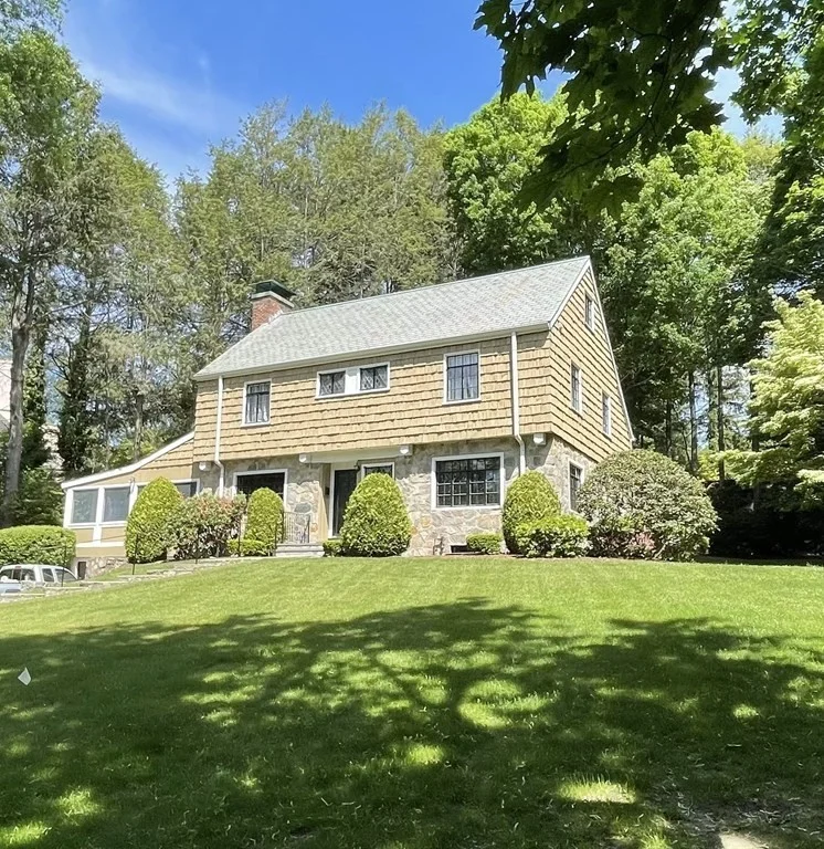 3 bed, 2.5 bath apartment for rent at 43 Fletcher Rd, Belmont Hill — photo 1 of 25