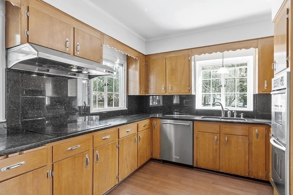 3 bed, 2.5 bath apartment for rent at 43 Fletcher Rd, Belmont Hill — photo 6 of 25