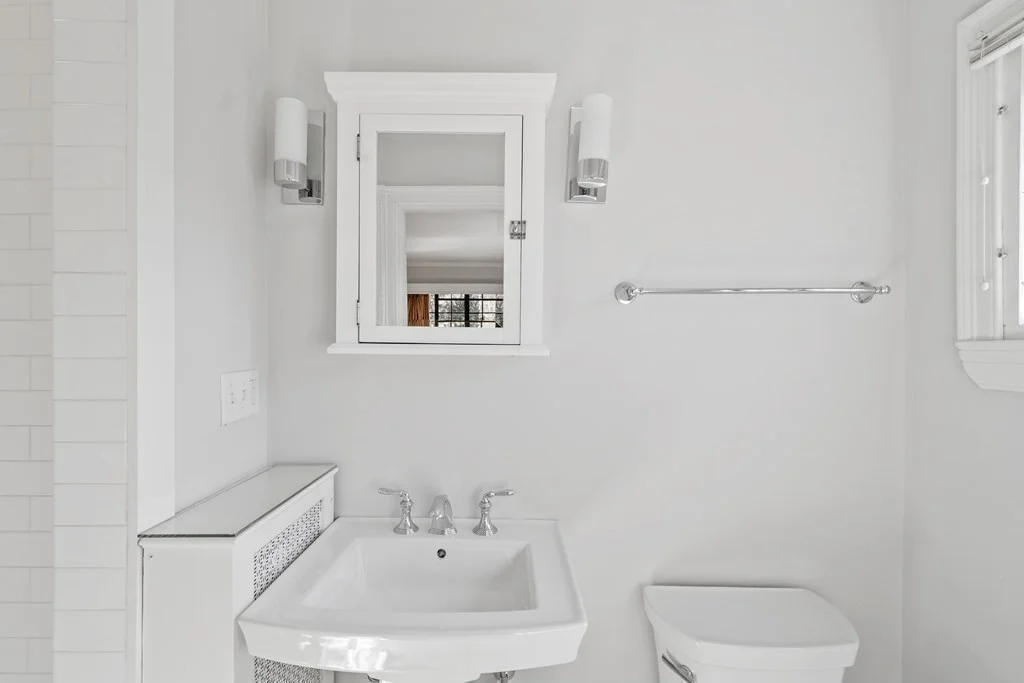 3 bed, 2.5 bath apartment for rent at 43 Fletcher Rd, Belmont Hill — photo 13 of 25
