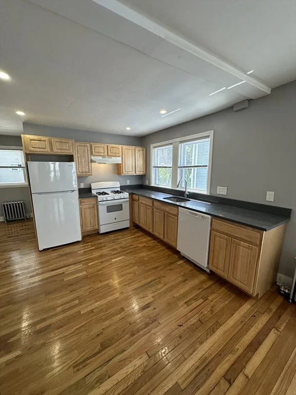 2 bed, 1 bath apartment for rent at 43 Granfield Ave Unit 2, Roslindale — photo 5 of 19