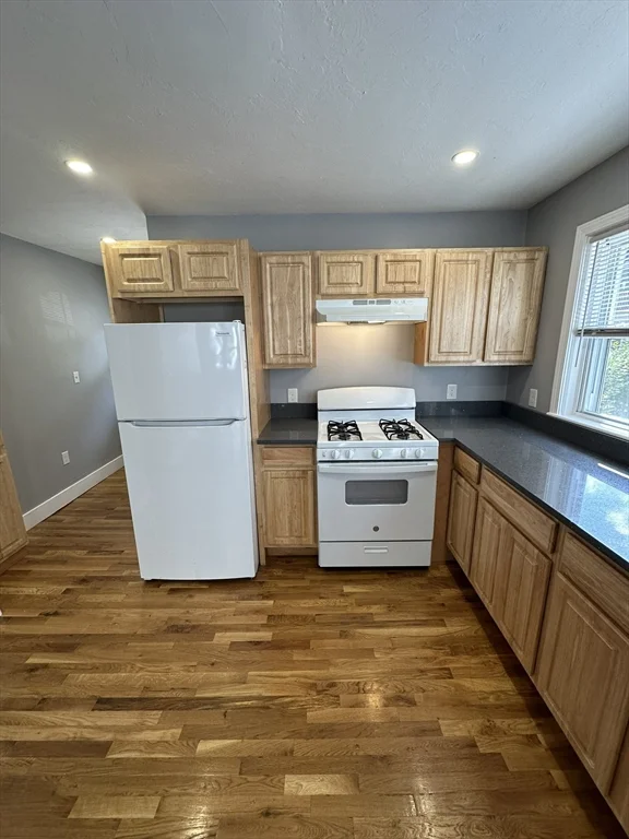 2 bed, 1 bath apartment for rent at 43 Granfield Ave Unit 2, Roslindale — photo 7 of 19