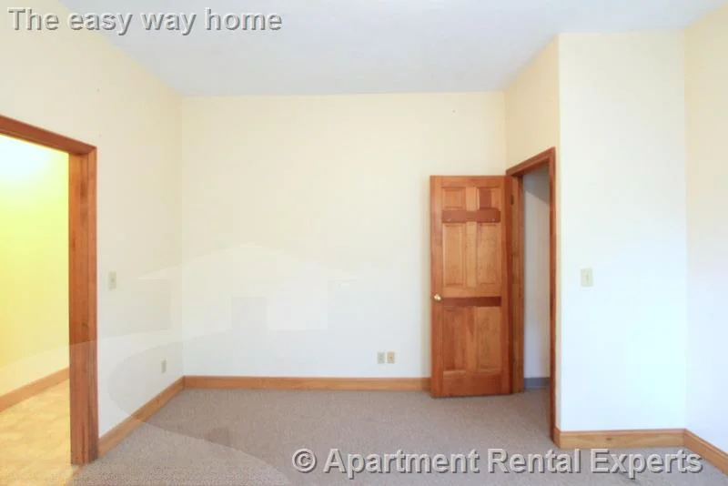 3 bed, 1 bath apartment for rent at 43 Greenville St Unit 1, Union Square — photo 23 of 29